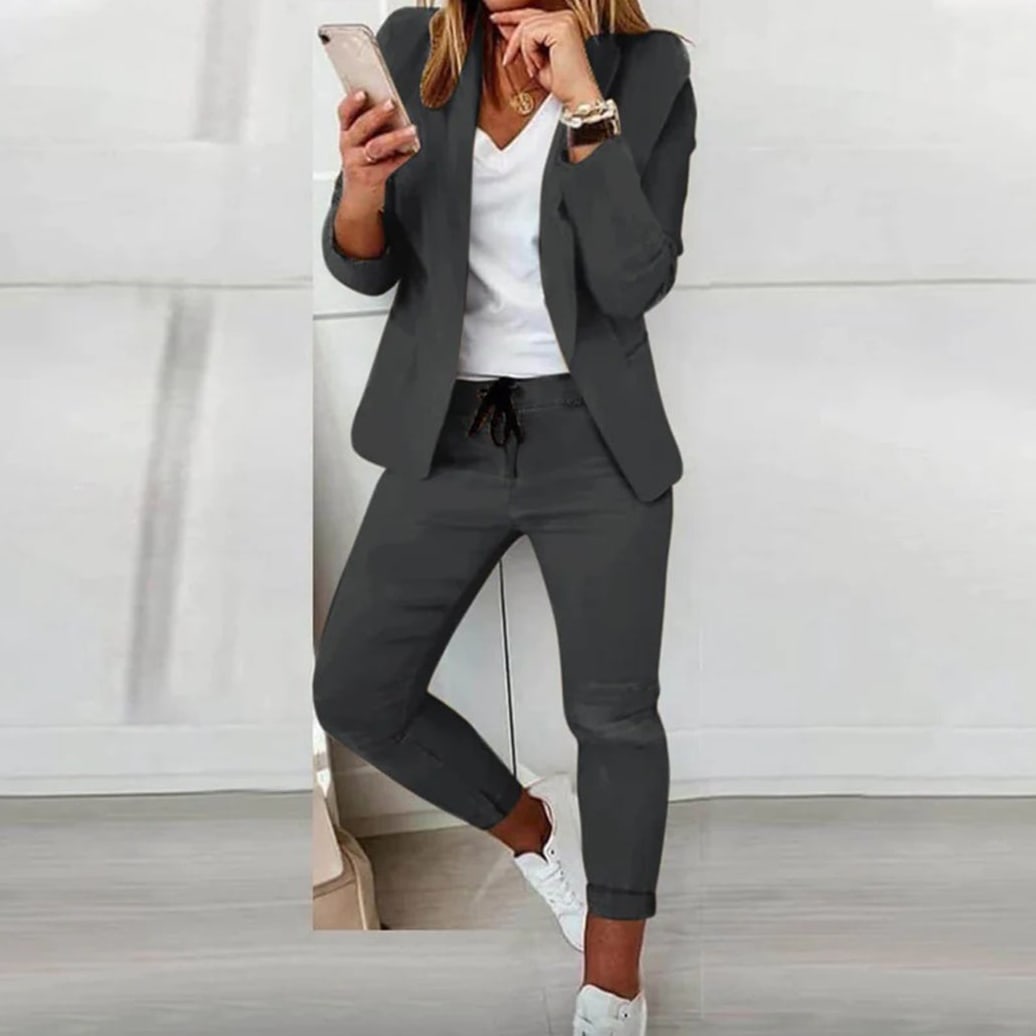 Naomi Women's Blazer & Jogger Set