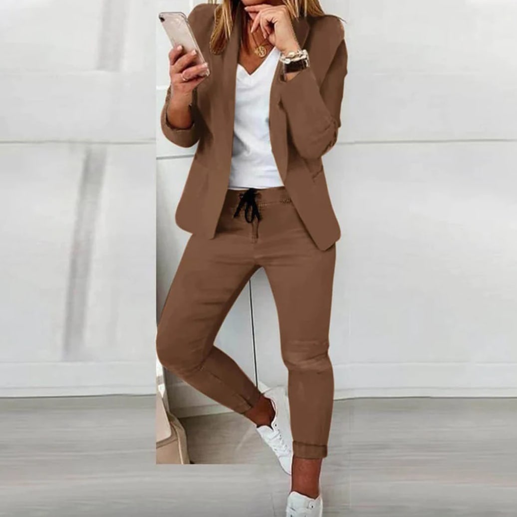 Naomi Women's Blazer & Jogger Set