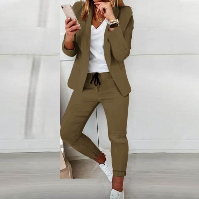 Naomi Women's Blazer & Jogger Set