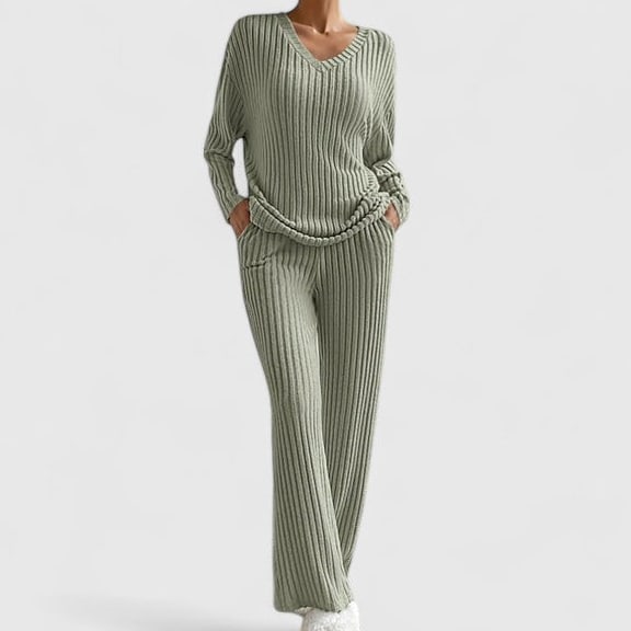 Moira Women's Ribbed Lounge Set